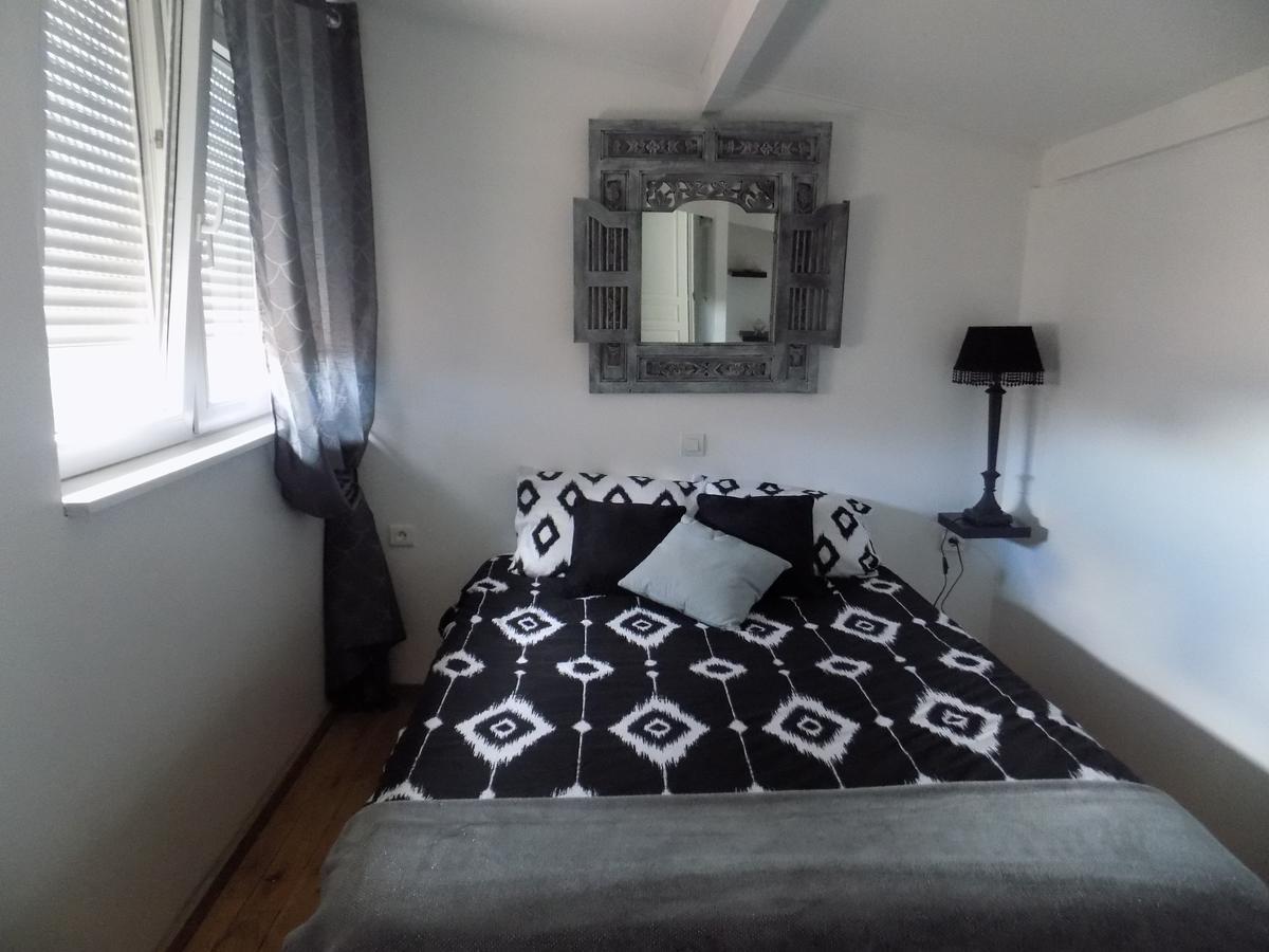 B&B La Vieille Source Saint-Martin-dʼArdèche エクステリア 写真